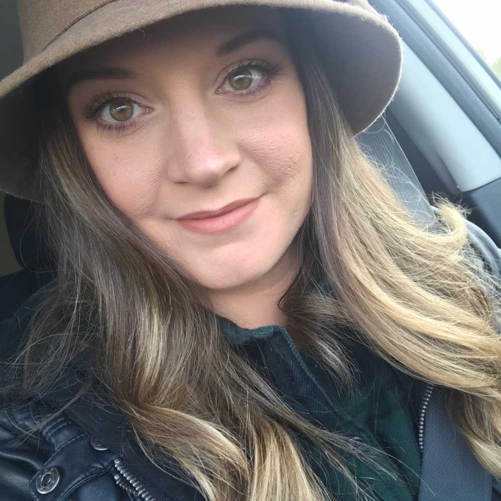 Meet your Posher, Anna